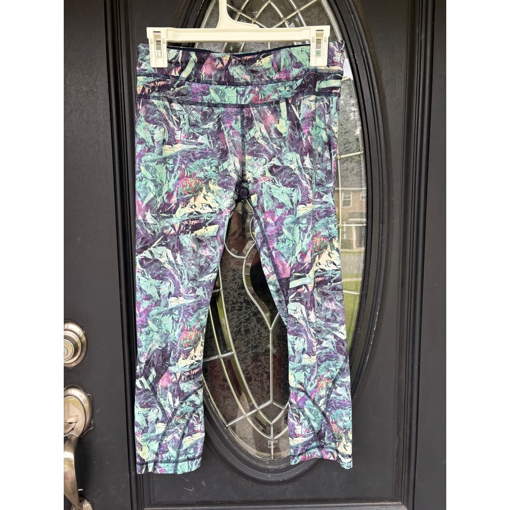 Lululemon Speed‎ Up Crop Leggings Ice Lattice Multi Teal Purple Size 6 Running